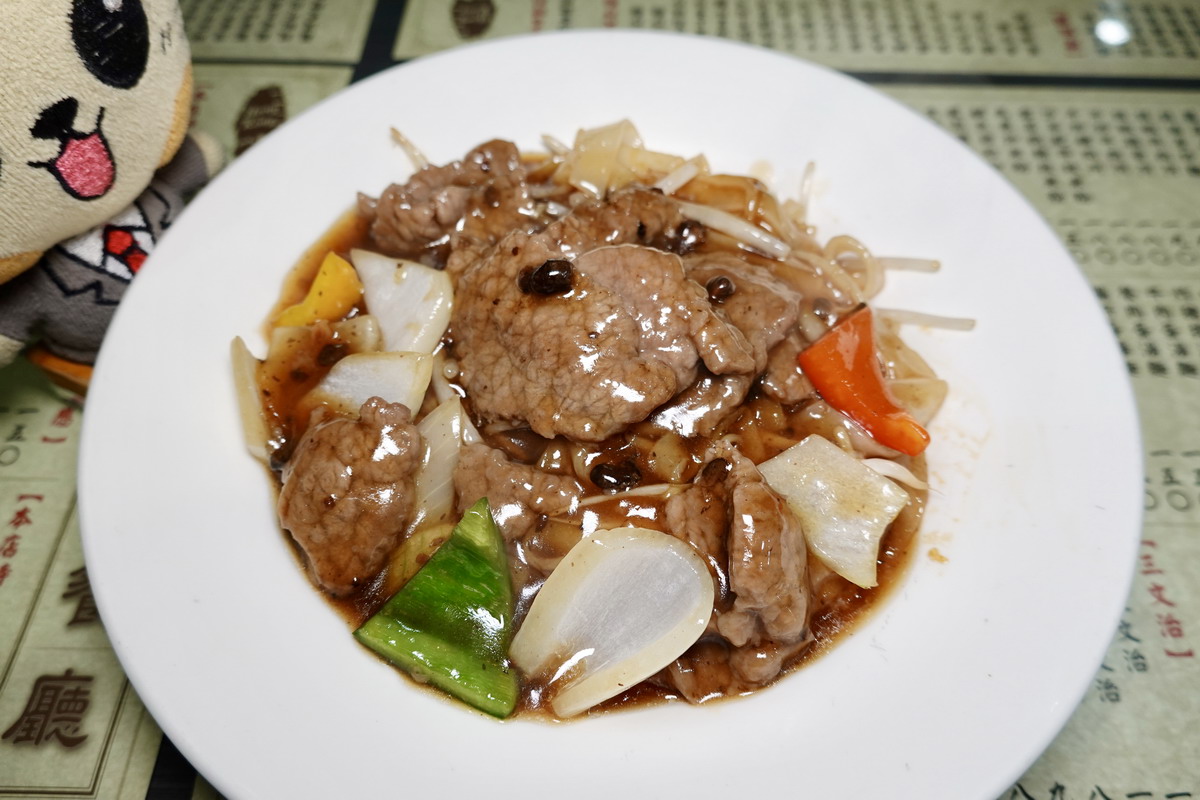 今日熱門文章：【台北東門站美食】香港鑫華茶餐廳 2024：永康街商圈小巷中的老店，港廚港味的確好味 6511