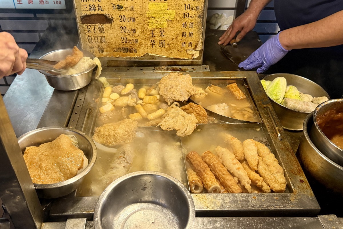 【台北中山站美食】小巷亭 2026：《華燈初上》拍攝場景，圓環小巷內別有洞天，1977年創立台式日本料理，客人自助式取餐，吃得到古早味豆簽羹 7195