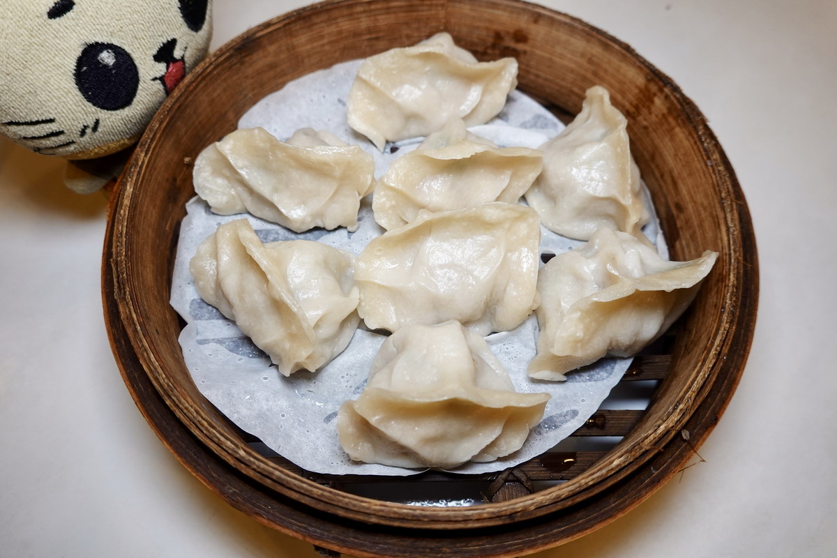 網站近期文章：【台北中山國中站美食】北平聚園餐廳 2025：台北超便宜烤鴨，經濟實惠中菜老店還不收服務費，長輩最愛 7060