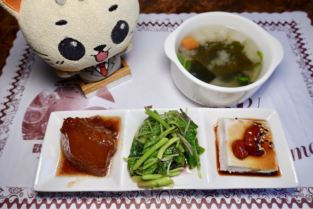 【台北中山站美食】滿樂門 2025：獨特的古蹟咖啡簡餐館，保存完好的1930年代仿巴洛克式紅磚建築 7090