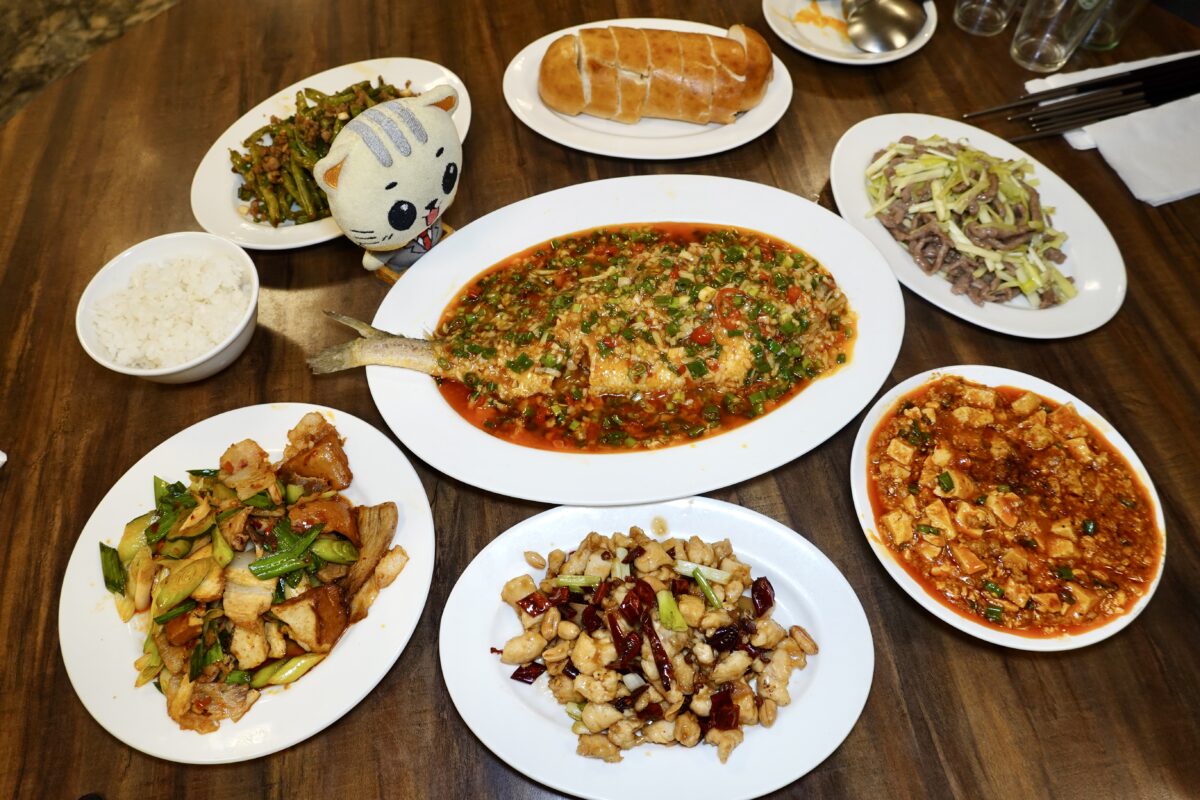 即時熱門文章：【台北西門站美食】黔園川菜餐廳 2025：1958年創立，傳承近70年，西門町川菜一條街代表老店 6991