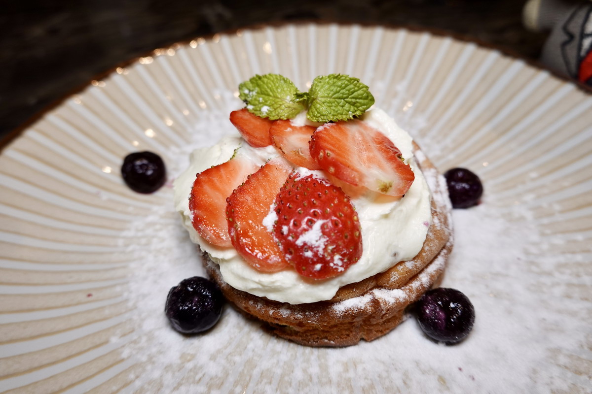 【台北忠孝敦化站美食】花酒藏餐酒館 Aplus Dining Sake Bar 2025:來份瑞可塔起司鮮乳清蛋糕早午餐,現點現做健康美味,無國界創意料理與清酒吧 6899 【台北忠孝敦化站美食】花酒藏餐酒館 Aplus Dining Sake Bar 2025:來份瑞可塔起司鮮乳清蛋糕早午餐,現點現做健康美味,無國界創意料理與清酒吧 6899