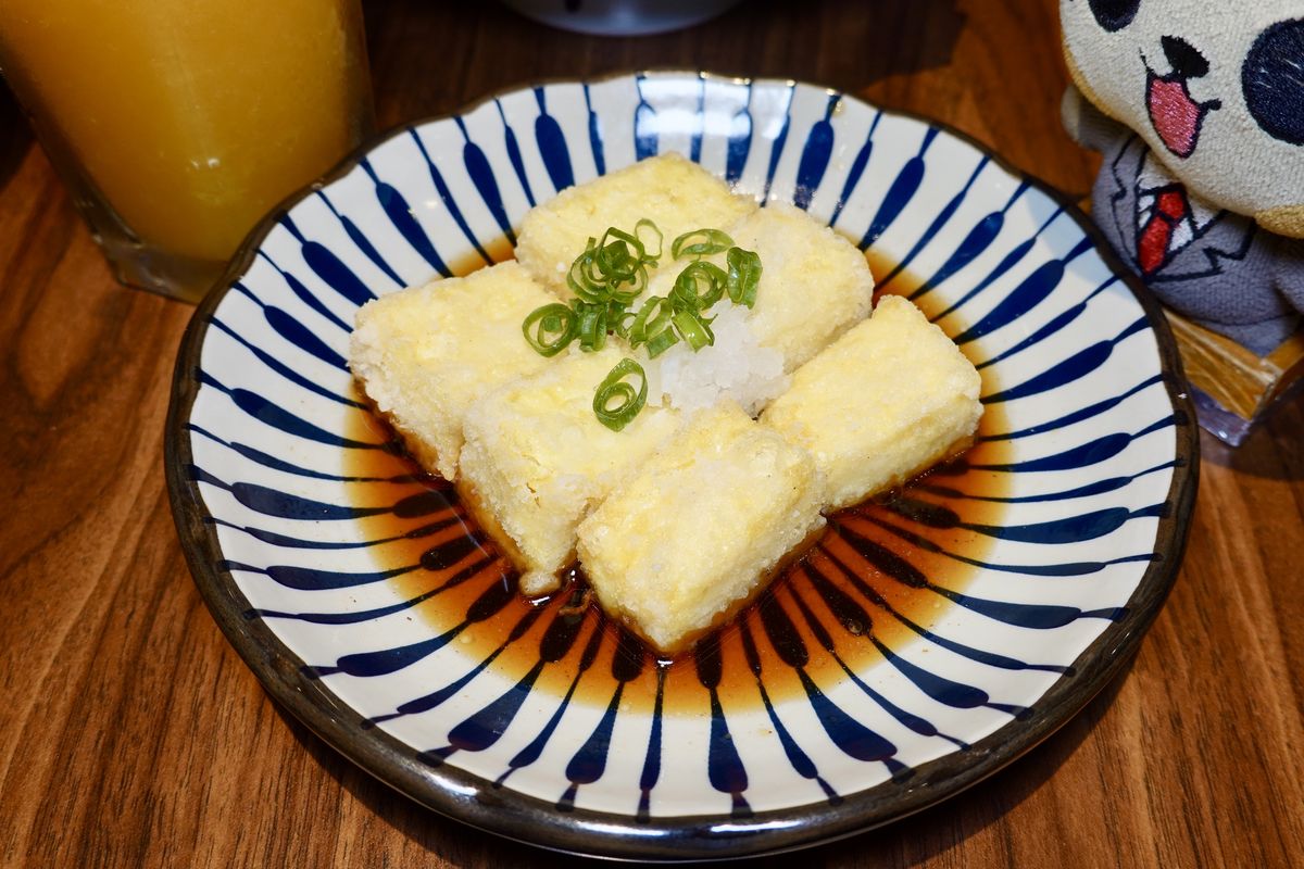 【台北國父紀念館站美食】麵屋武藏光復店 2025:日本拉麵天王台灣分店,特色豚骨加魚介系濃郁湯頭,麵量加大不加價 6932 【台北國父紀念館站美食】麵屋武藏光復店 2025:日本拉麵天王台灣分店,特色豚骨加魚介系濃郁湯頭,麵量加大不加價 6932