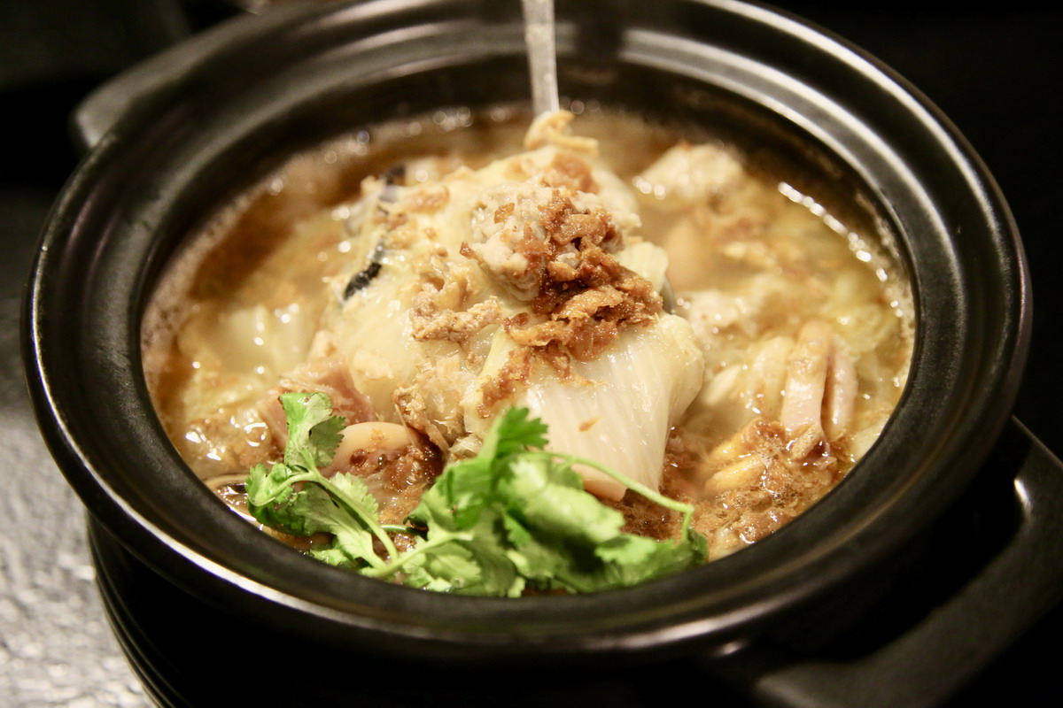 【台北松江南京站美食】My灶:美味油亮滷肉飯與台菜小館,「輝達」黃仁勳也上門,特色手路菜要預約 7474 【台北松江南京站美食】My灶:美味油亮滷肉飯與台菜小館,「輝達」黃仁勳也上門,特色手路菜要預約 7474