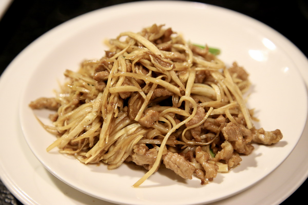 【台北松江南京站美食】My灶:美味油亮滷肉飯與台菜小館,「輝達」黃仁勳也上門,特色手路菜要預約 7474 【台北松江南京站美食】My灶:美味油亮滷肉飯與台菜小館,「輝達」黃仁勳也上門,特色手路菜要預約 7474