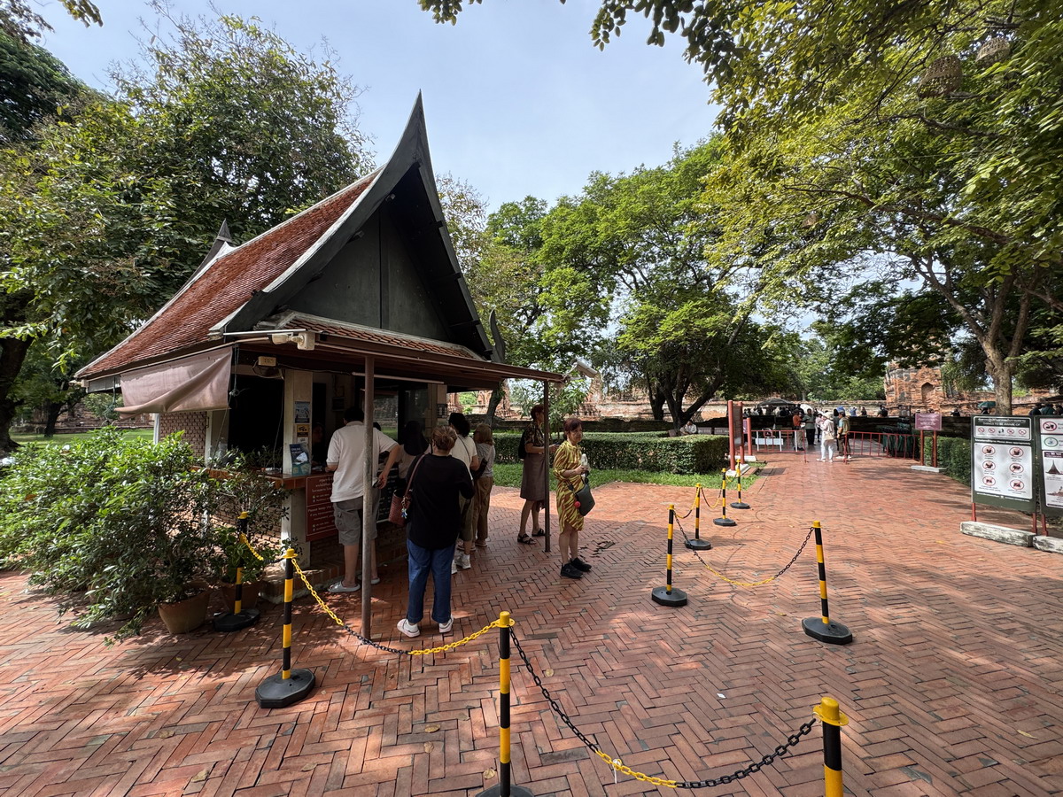 【泰國大城府旅遊】瑪哈泰寺 Wat Mahathat：樹中佛頭，Ayuttaya 阿瑜陀耶大城第一遺跡，觀光客必遊 7176