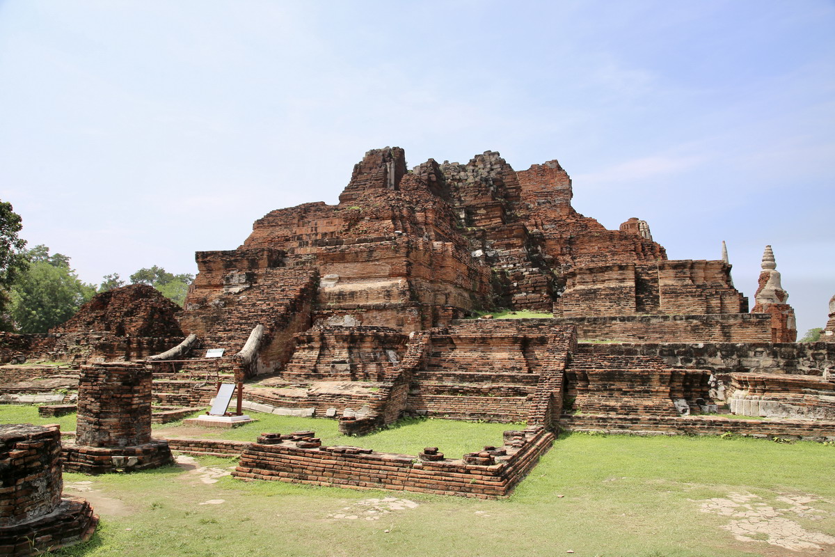 【泰國大城府旅遊】瑪哈泰寺 Wat Mahathat：樹中佛頭，Ayuttaya 阿瑜陀耶大城第一遺跡，觀光客必遊 7176
