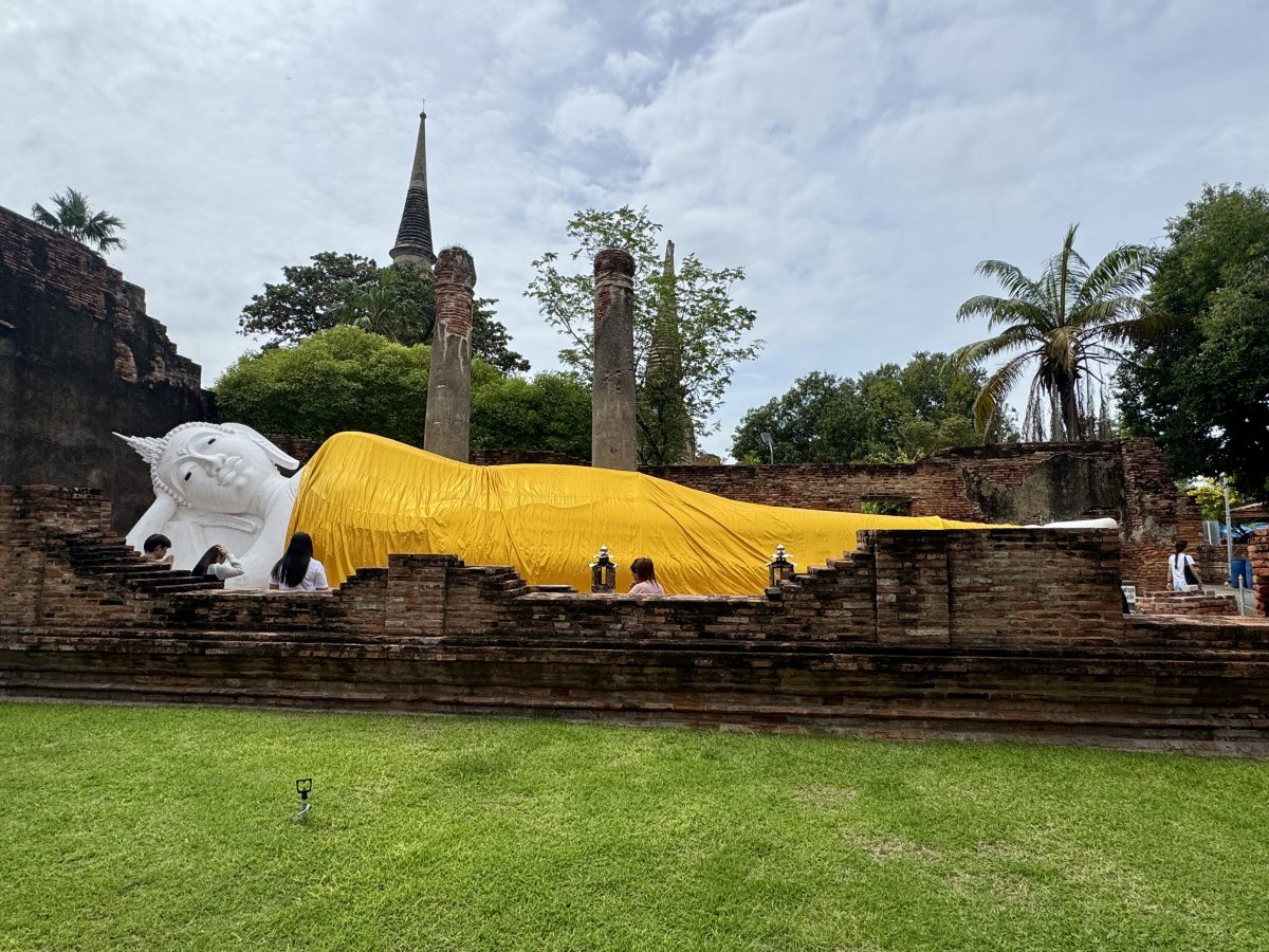 【泰國大城府旅遊】崖差蒙空寺 (大勝利吉祥寺) Wat Yai Chaimongkhon:泰國大城府著名廟宇,有巨大佛塔與臥佛,聯合國世界遺產 【泰國大城府旅遊】崖差蒙空寺 (大勝利吉祥寺) Wat Yai Chaimongkhon:泰國大城府著名廟宇,有巨大佛塔與臥佛,聯合國世界遺產