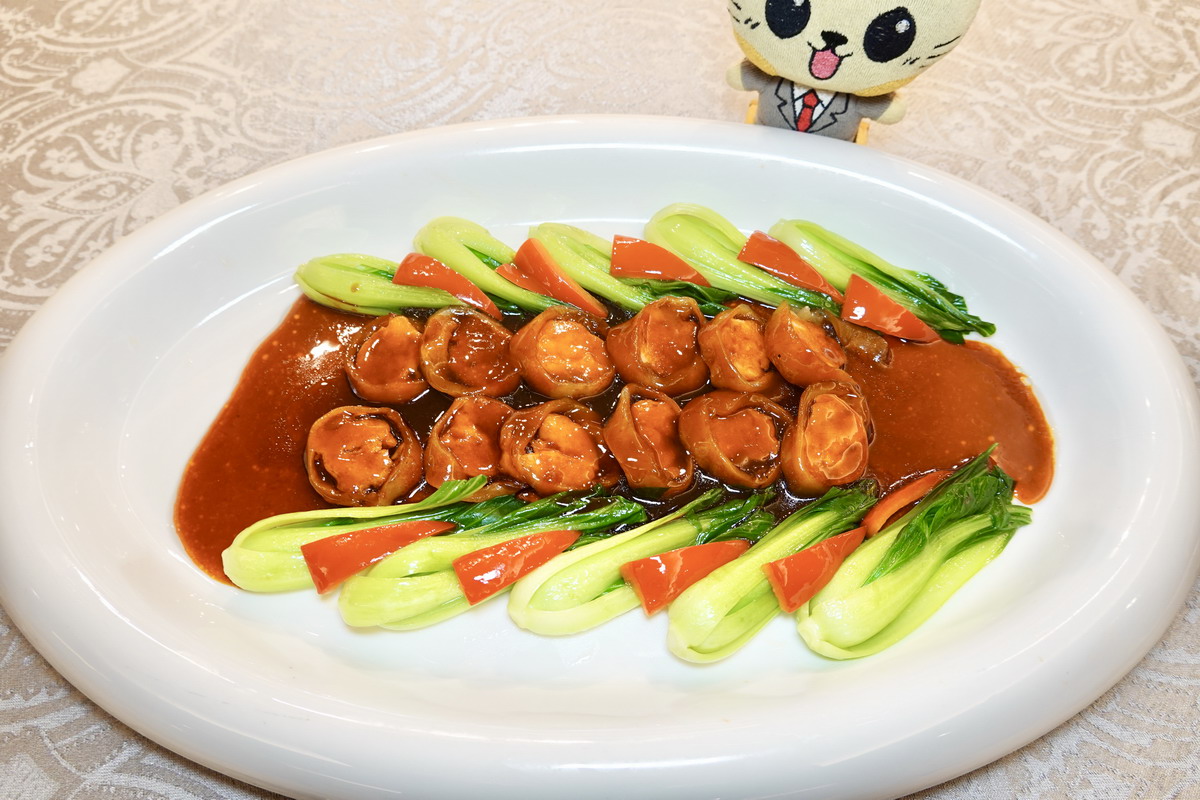 【台北車站美食】凱撒飯店王朝餐廳 2025：老牌中餐廳推出王朝御府宴，軍中總統御廚掌杓，父親節中秋節家族聚餐最適合 7020