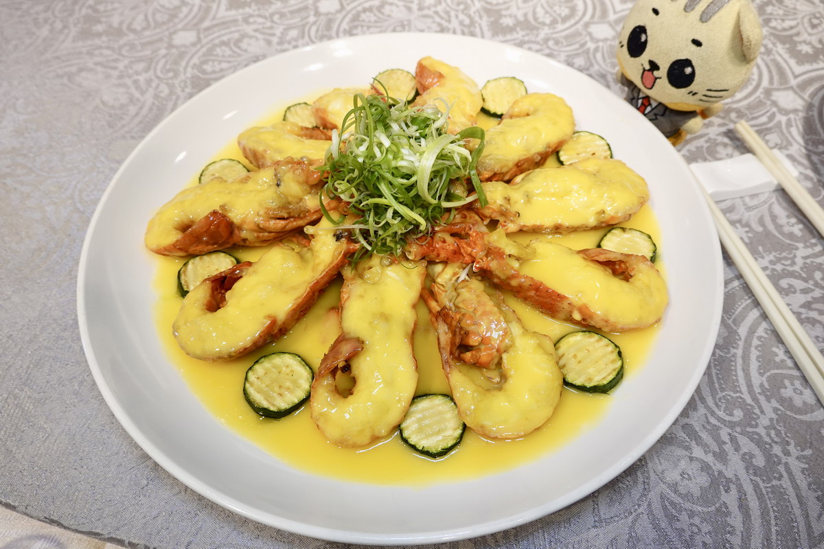 【台北車站美食】凱撒飯店王朝餐廳 2025：老牌中餐廳推出王朝御府宴，軍中總統御廚掌杓，父親節中秋節家族聚餐最適合 7020