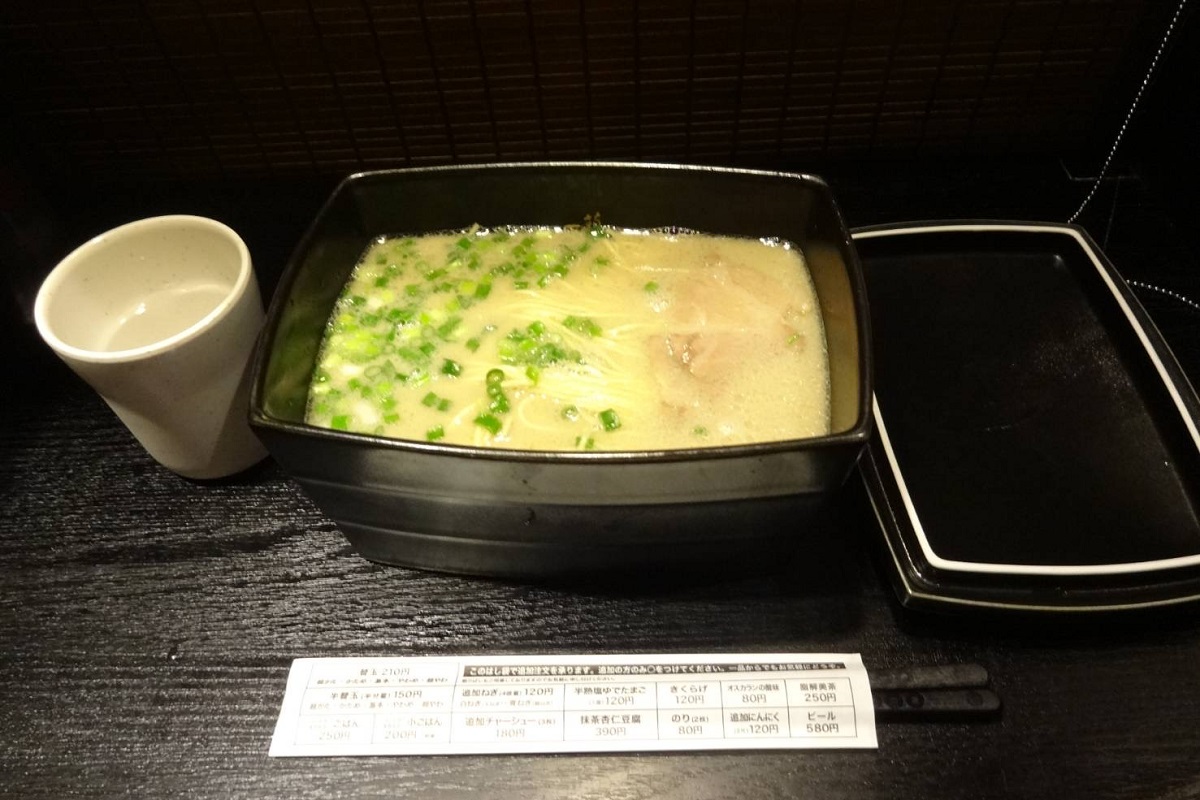 【日本九州福岡美食】一蘭拉麵總店：台灣人超愛的日本拉麵總店 3031