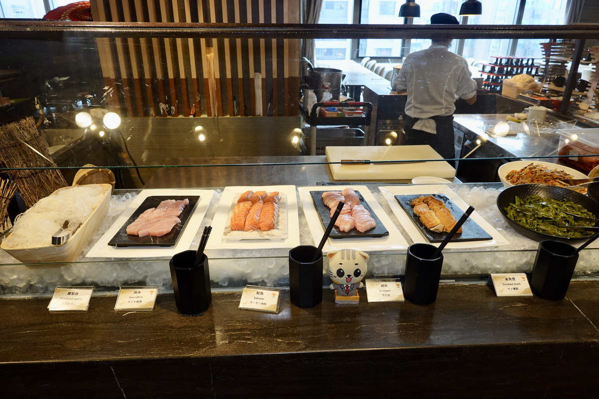 【台北龍山寺站美食】凱達大飯店百宴自助餐 2025：在地人的好鄰居，萬華區五星級飯店吃到飽，區民打8折，60歲長者75折 7149