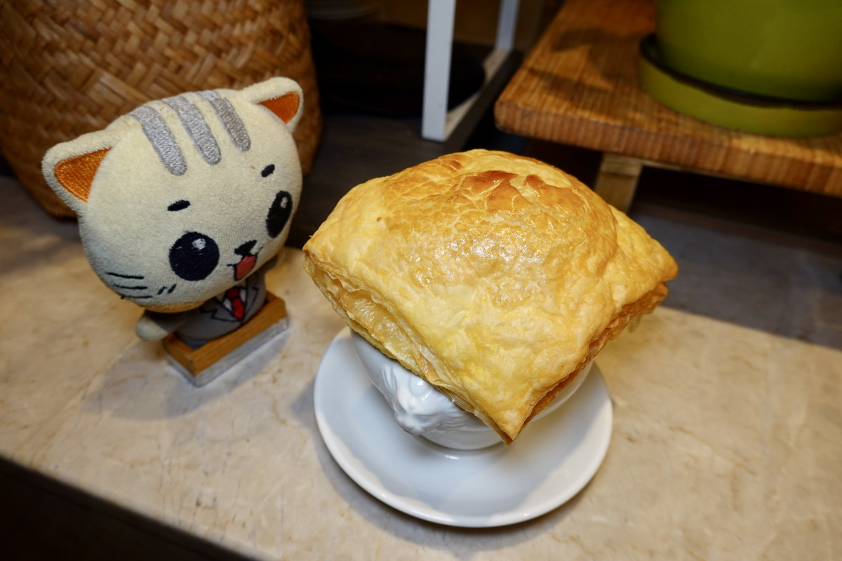 【台北龍山寺站美食】凱達大飯店百宴自助餐 2025：在地人的好鄰居，萬華區五星級飯店吃到飽，區民打8折，60歲長者75折 7149