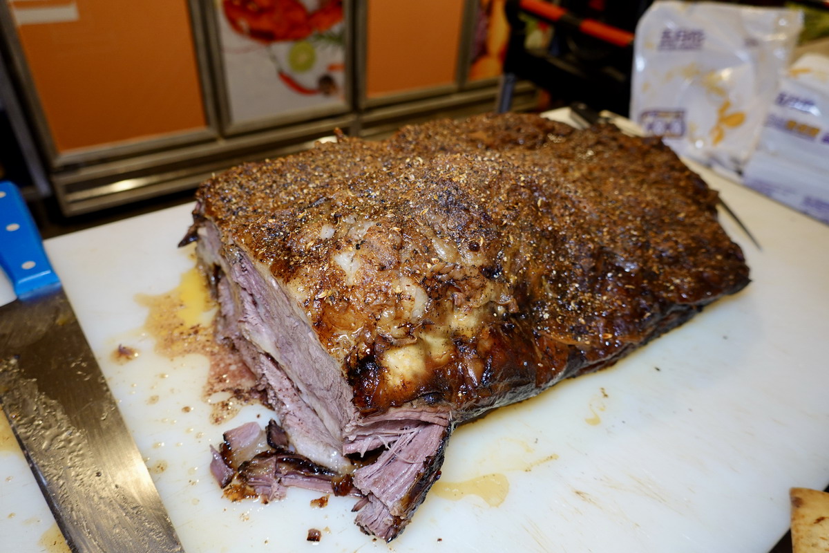 【台北龍山寺站美食】凱達大飯店百宴自助餐 2025：在地人的好鄰居，萬華區五星級飯店吃到飽，區民打8折，60歲長者75折 7149