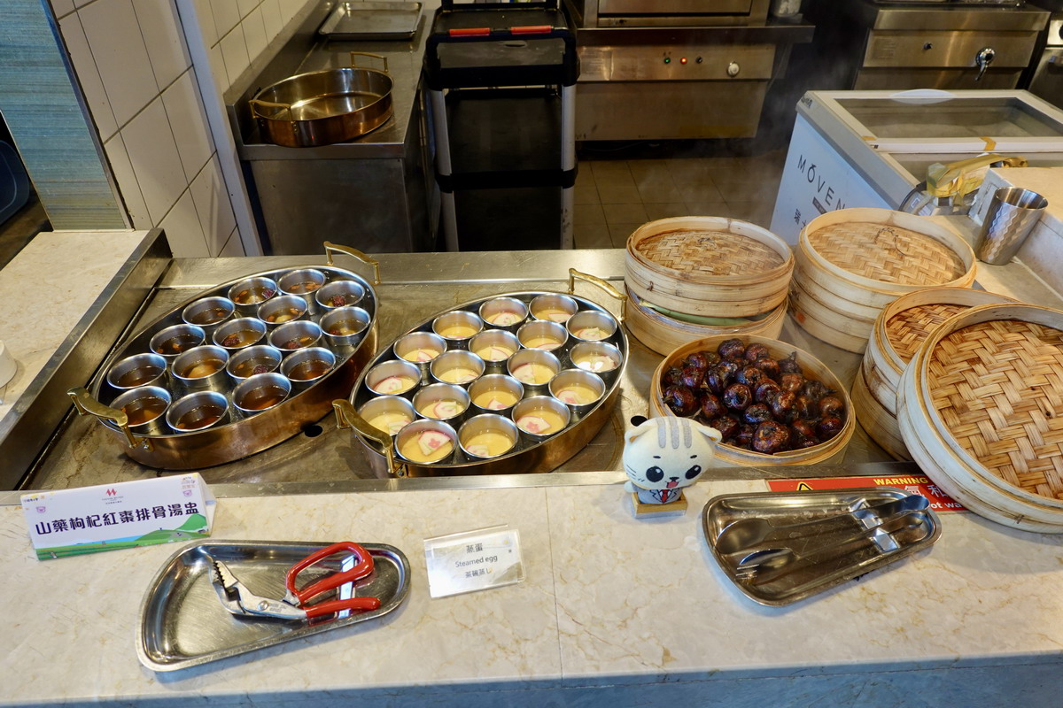 【台北龍山寺站美食】凱達大飯店百宴自助餐 2025：在地人的好鄰居，萬華區五星級飯店吃到飽，區民打8折，60歲長者75折 7149