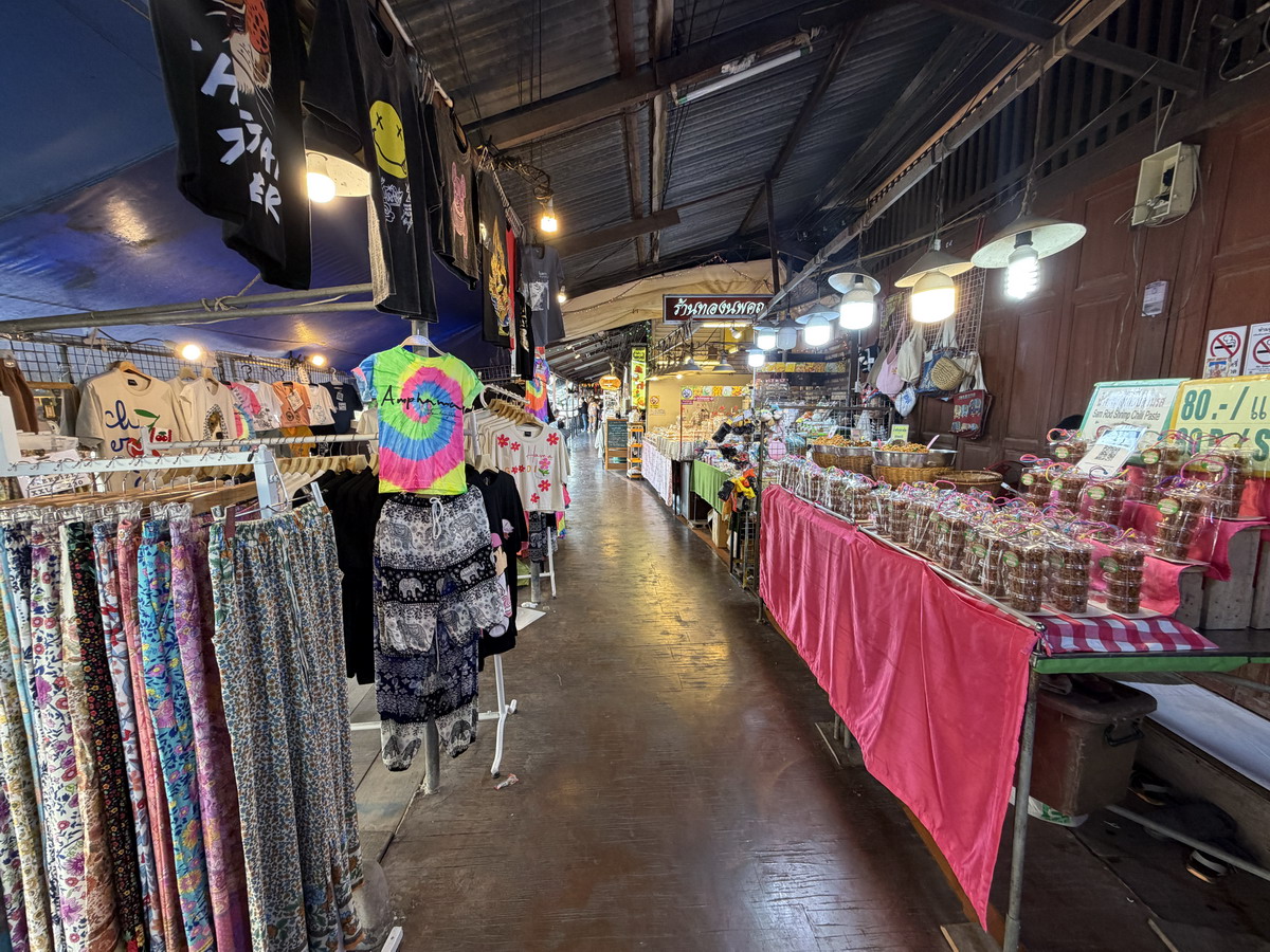 【泰國沙慕頌勘府旅遊】安帕瓦水上市場 Amphawa Floating Market 2026：泰國特色水上市場，悠閒享受河畔風光 7218