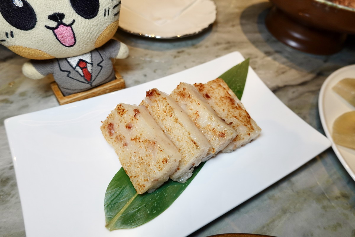 【台北國父紀念館站美食】漢來名人坊-台北大巨蛋店 2026:香港米其林名店進駐台北大巨蛋,精緻美味廣東菜,烤鴨必吃,多道私房菜讓人驚豔 7492 【台北國父紀念館站美食】漢來名人坊-台北大巨蛋店 2026:香港米其林名店進駐台北大巨蛋,精緻美味廣東菜,烤鴨必吃,多道私房菜讓人驚豔 7492