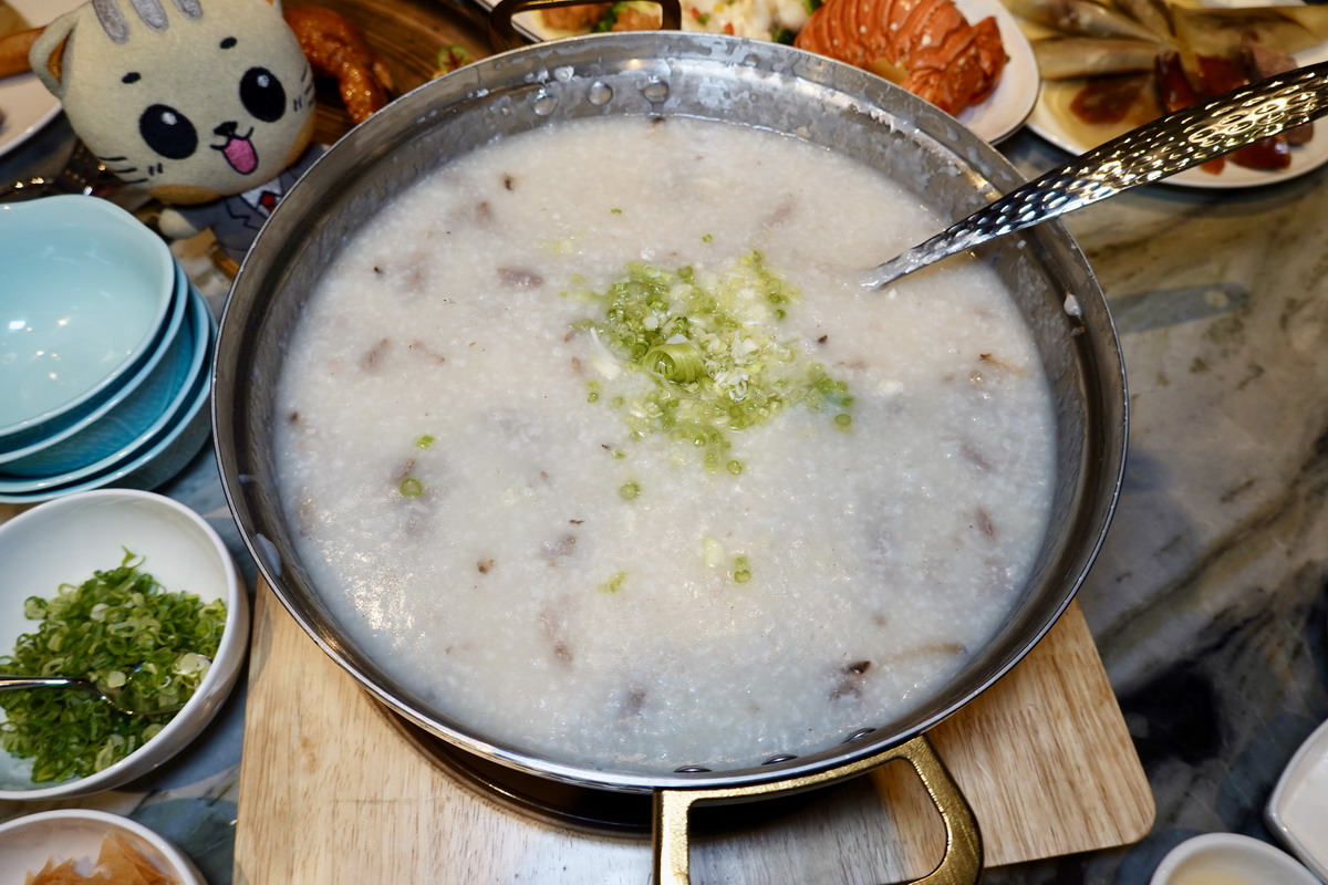 【台北國父紀念館站美食】漢來名人坊-台北大巨蛋店 2026:香港米其林名店進駐台北大巨蛋,精緻美味廣東菜,烤鴨必吃,多道私房菜讓人驚豔 7492 【台北國父紀念館站美食】漢來名人坊-台北大巨蛋店 2026:香港米其林名店進駐台北大巨蛋,精緻美味廣東菜,烤鴨必吃,多道私房菜讓人驚豔 7492