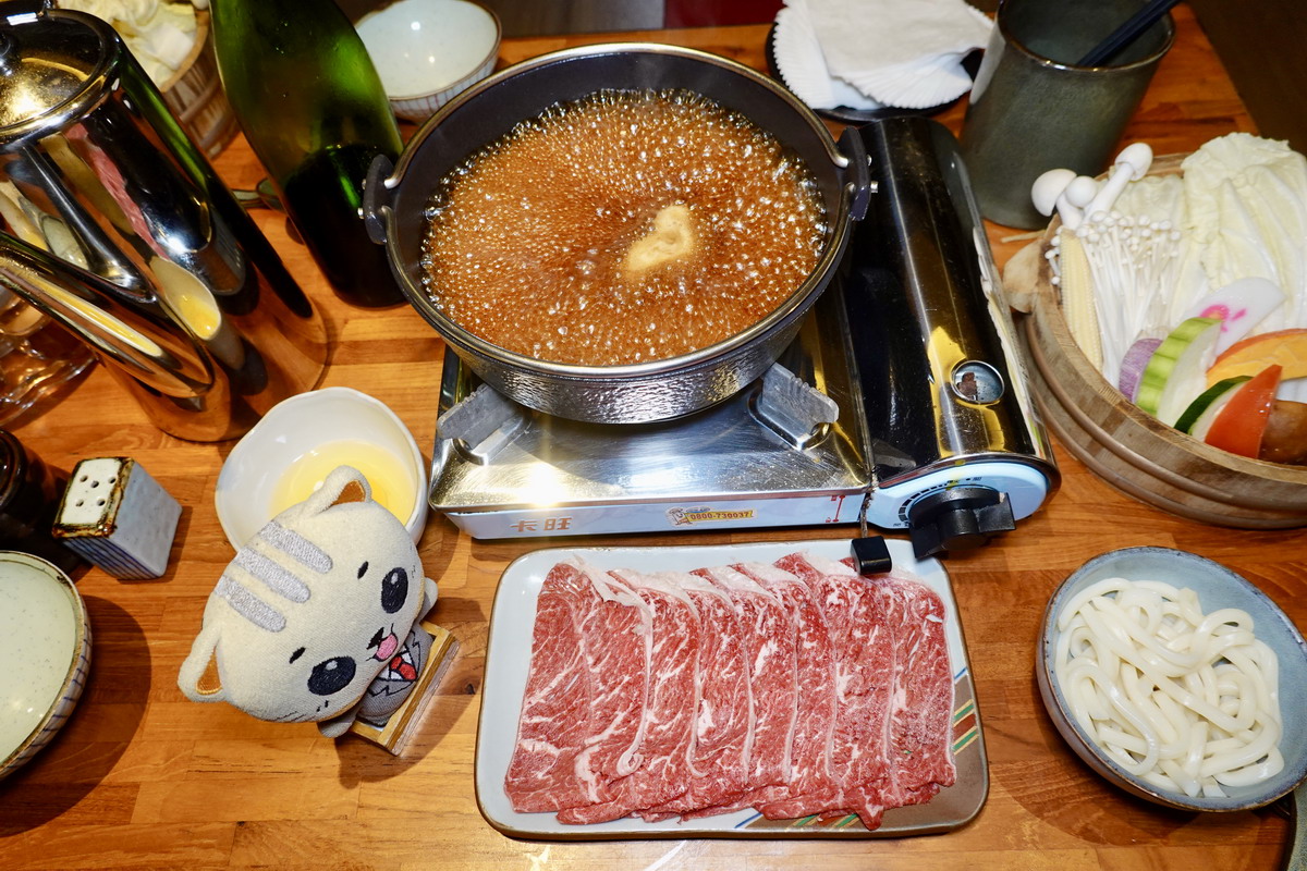 【宜蘭五結住宿】宜蘭綠舞國際觀光飯店 2025:一秒到日本!佔地5.25公頃,全台獨有日式主題園區與度假 Villa、露營車,還有可愛水豚及羊駝,情侶家庭親子度假好地方 6881 【宜蘭五結住宿】宜蘭綠舞國際觀光飯店 2025:一秒到日本!佔地5.25公頃,全台獨有日式主題園區與度假 Villa、露營車,還有可愛水豚及羊駝,情侶家庭親子度假好地方 6881