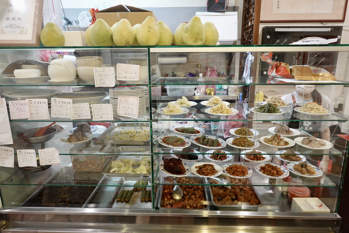 【台北古亭站美食】蔡萬興老店 2025：1953年創立江浙菜老館，酒釀湯圓、湖州粽子、菜肉餛飩都是名物 7084
