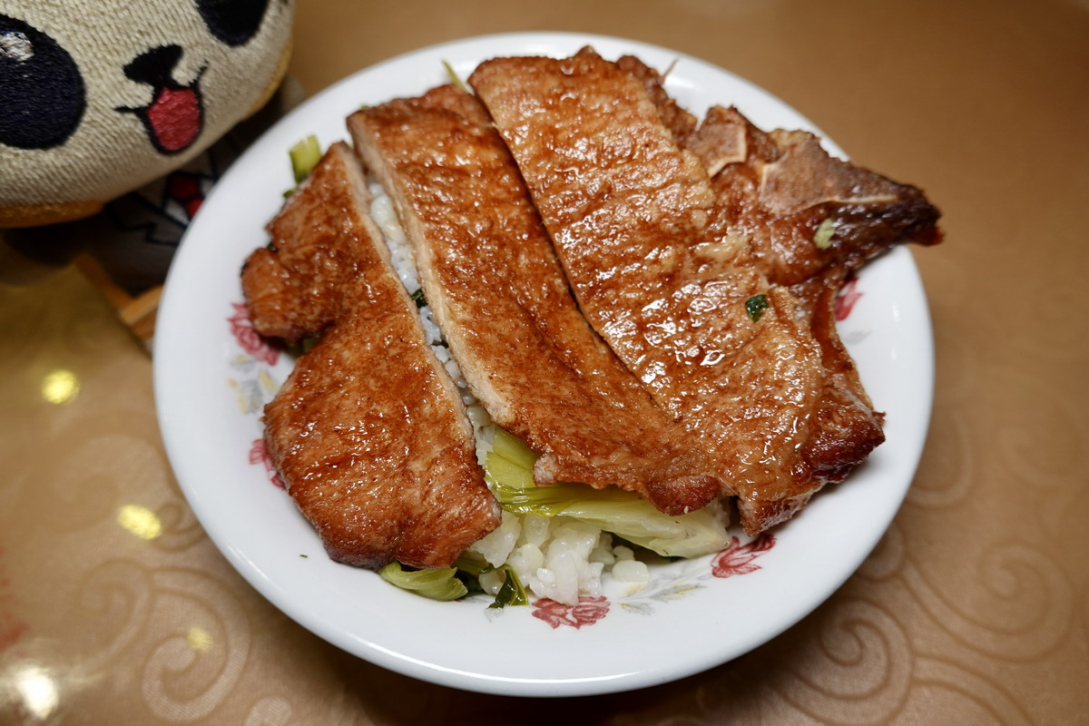 【台北古亭站美食】蔡萬興老店 2025：1953年創立江浙菜老館，酒釀湯圓、湖州粽子、菜肉餛飩都是名物 7084