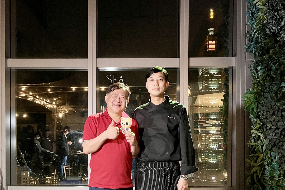 【台北市政府站美食】SEA TO SKY -Seafood & Bar 高空景觀餐廳：40oz浮誇金箔戰斧牛排太奢華！微風信義47樓浪漫絕美景觀，享受海鮮牛排大餐 (附設酒吧) 4967 (推薦)