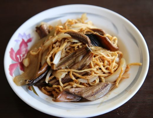 【台南中西區美食】阿輝炒鱔魚：台南知名鱔魚意麵 2359 @貓大爺