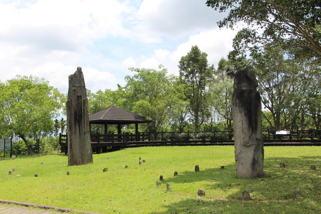 【花蓮瑞穗旅遊】掃叭石柱：舞鶴台地3500年前的神秘石柱 (縣定古蹟) 2790 @貓大爺