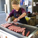 今日熱門文章：【新北平溪美食】鐵道熱腸：平溪排隊碳烤香腸與大雞排 2977