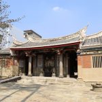 即時熱門文章：【新竹縣新埔旅遊】新埔客家小鎮一日遊：老街、宗祠、美食，老店展新裝 3037