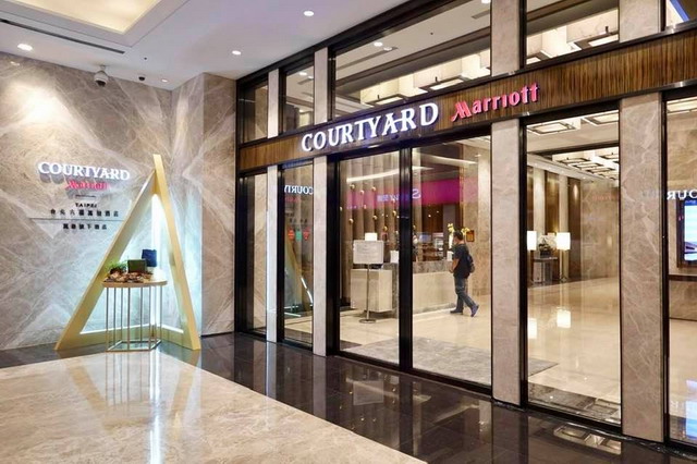 【台北市住宿】台北六福萬怡酒店 Courtyard by Marriott Taipei：南港站三鐵共構交通超便利 3270