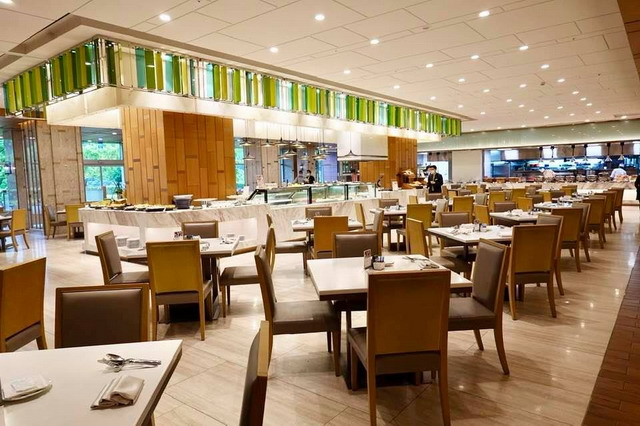 【台北市住宿】台北六福萬怡酒店 Courtyard by Marriott Taipei：南港站三鐵共構交通超便利 3270