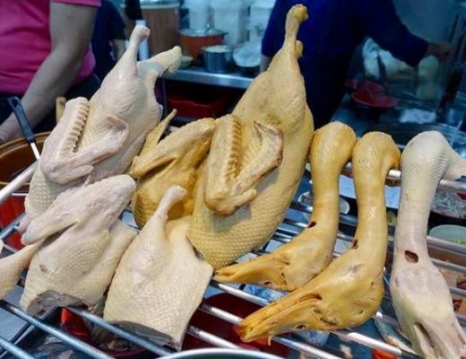 【台北中山國中站美食】傳統土鵝肉：興安街老牌小吃宵夜店，煙燻鵝肉是招牌 5448 @貓大爺