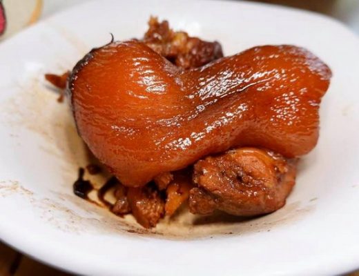 【台北大安站美食】山東老鄒刀切麵 2026：1978年創立，信維市場老牌麵店，豬腳麵必吃 6836 @貓大爺