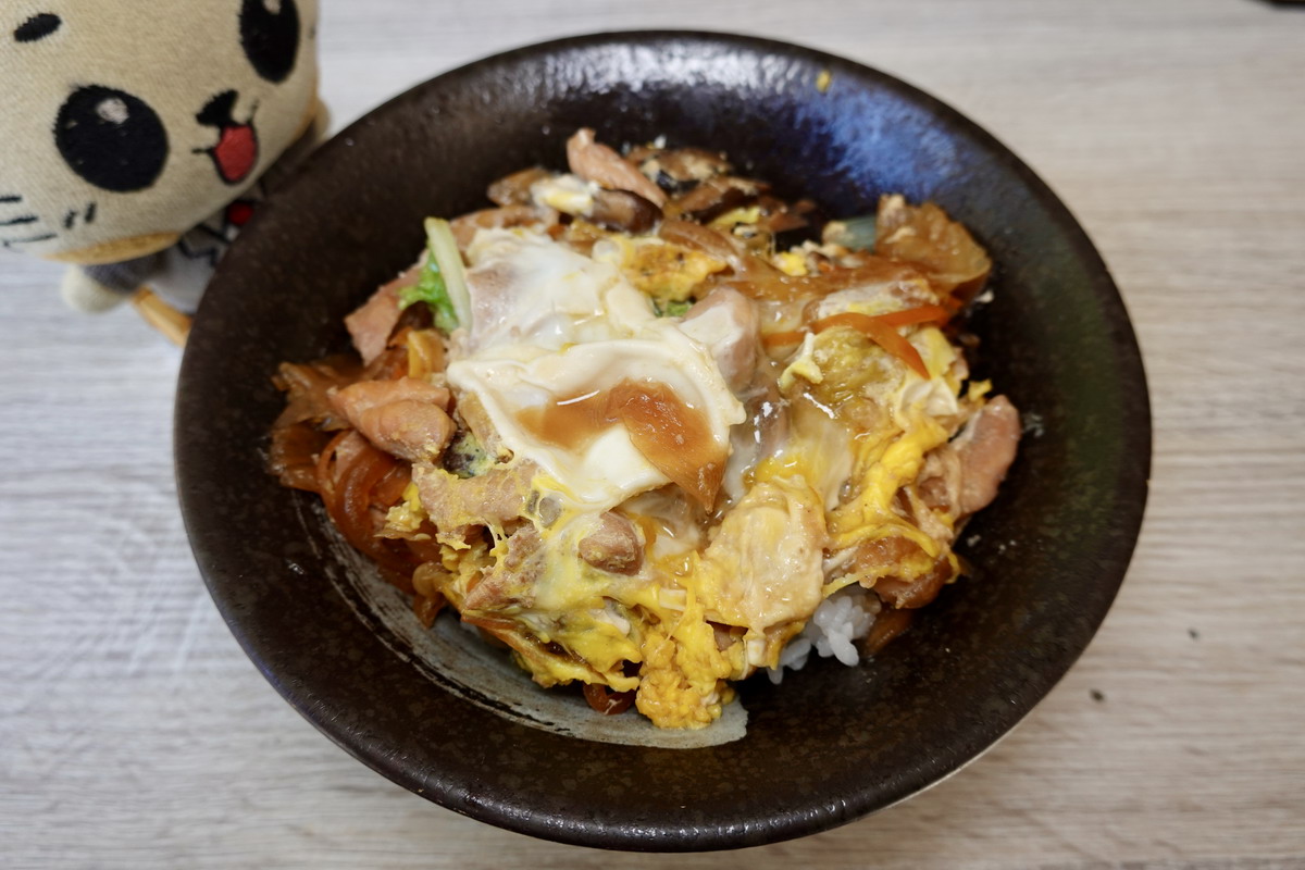 【台北中山國中站美食】躼腳日本料理 2026：很台的日本料理，新鮮平價，上班族排隊B級美食 7201