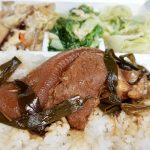 即時熱門文章：【台中東區美食】陳明統爌肉飯：飄香50年的熱門排隊便當店，爌肉入味銷魂 4646