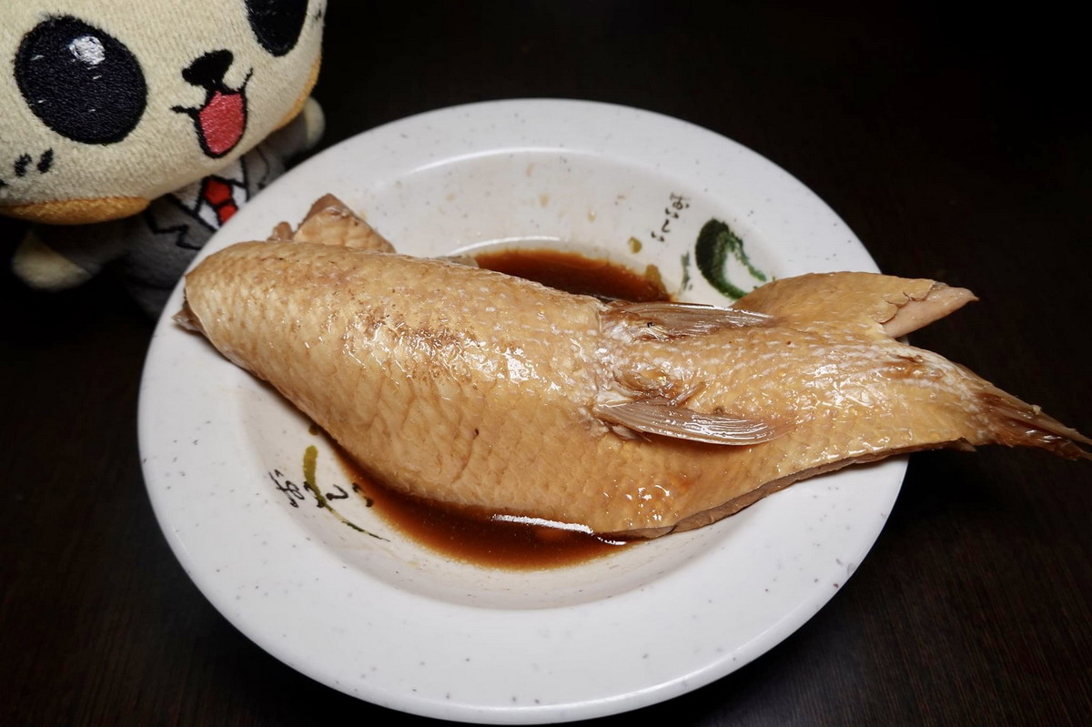 【台中北區美食】鮮魚鱻蝦仁飯：米其林必比登，標榜台南口味的新鮮虱目魚料理與蝦仁飯 4648