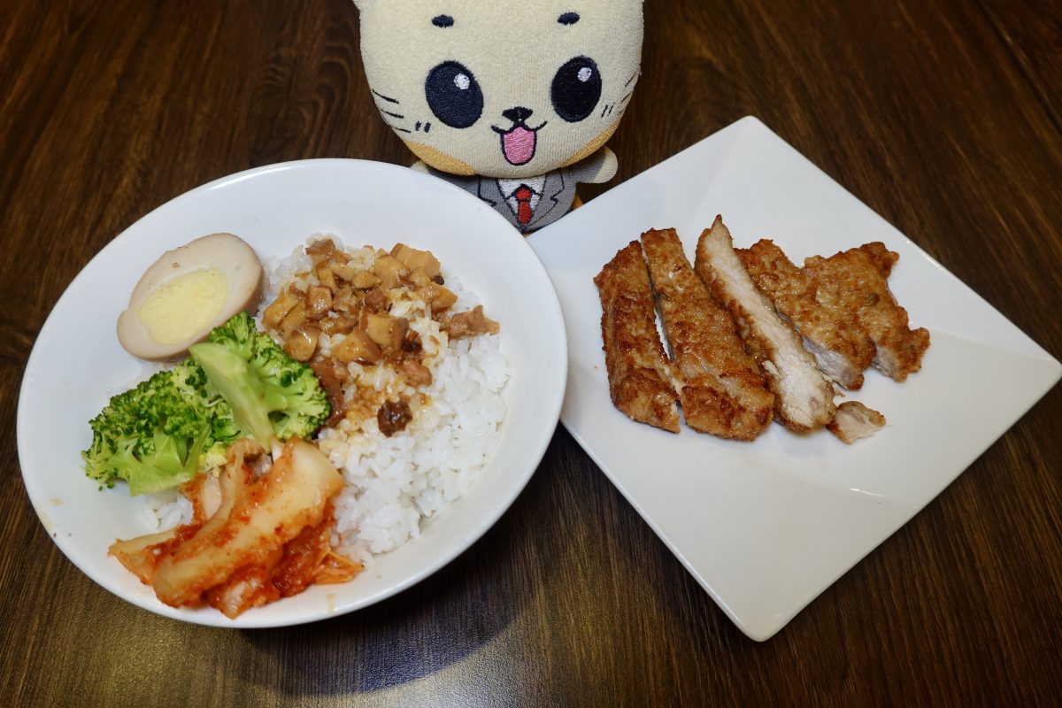 【台北信義安和站美食】蘇媽媽湯圓：漂亮的七彩湯圓超誘人！郭台銘愛店，還有鮮肉湯圓、古早味排骨肉燥飯 7158