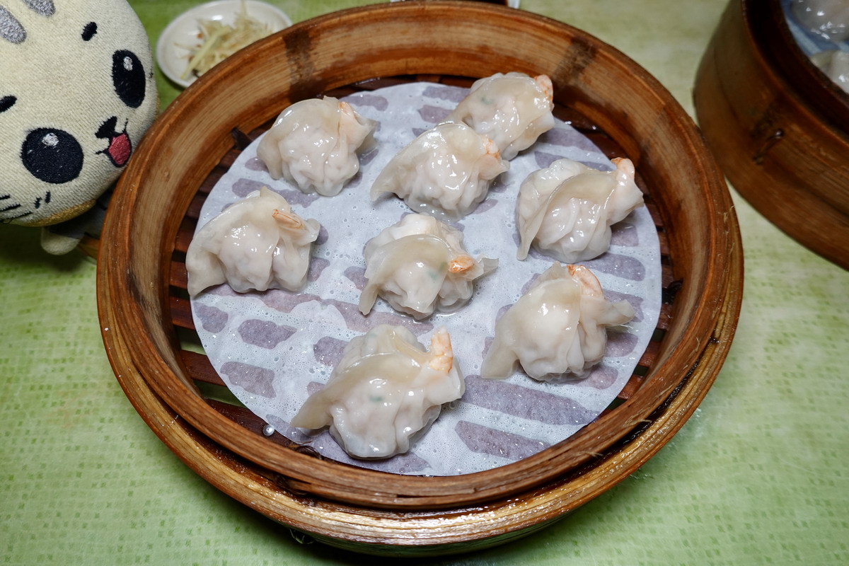 即時熱門文章：【台北南京三民站美食】亓家蒸餃專賣店 2025：精緻美味卻平價的蒸餃，南京三民上班族B級美食 7129