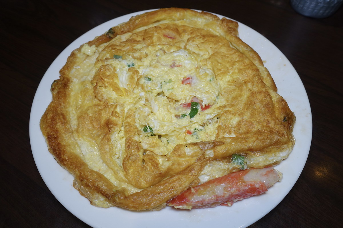 【台北信義安和站美食】銀泰小館 2026：抗漲省錢必備口袋名單，價錢便宜又好吃，臨江街夜市高CP值泰國菜小館，泰國鄉親也會來捧場 7194