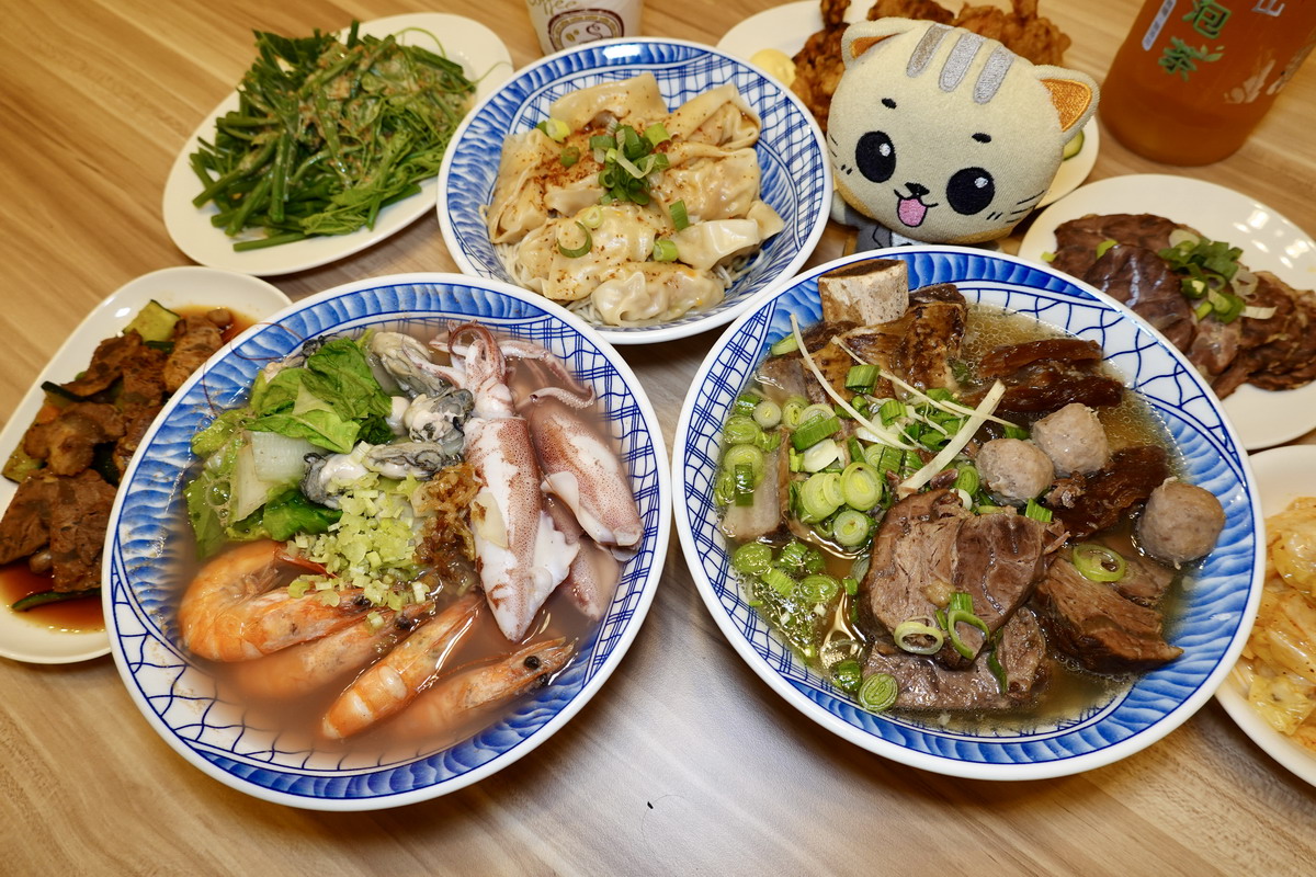 網站近期文章：【台北科技大樓站美食】一三六食品商行 2026：痛風海鮮麵和牛肉麵都太狂啦，CP超值勝地，136海鮮麵開新分店 7358