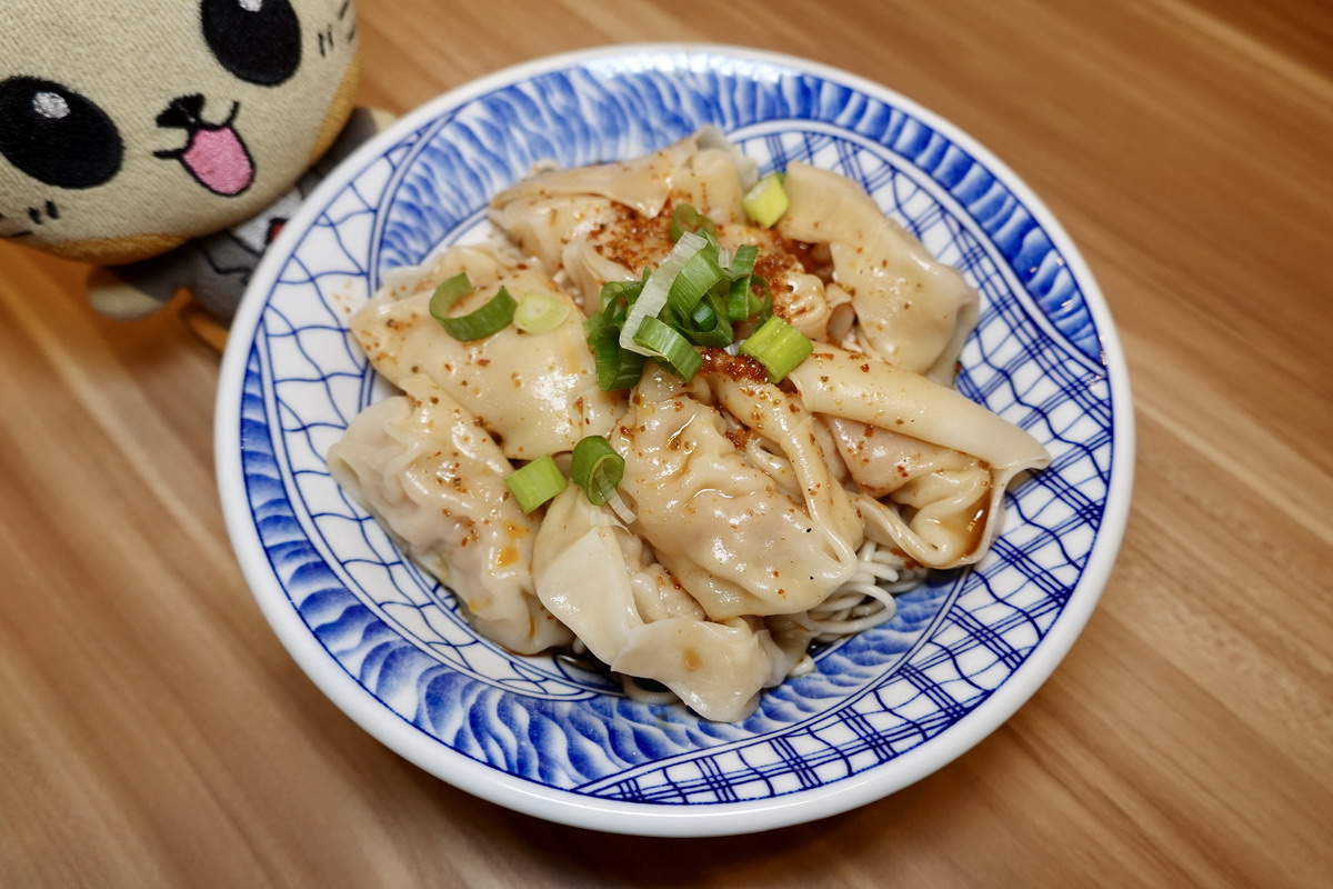 【台北科技大樓站美食】一三六食品商行 2026：痛風海鮮麵和牛肉麵都太狂啦，CP超值勝地，136海鮮麵開新分店 7358