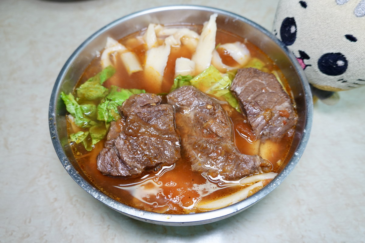 網站近期文章：【台北松江南京站美食】四平街番茄牛肉麵 2025：四平街商圈鮮甜番茄牛肉麵與Q彈刀削麵條 6170