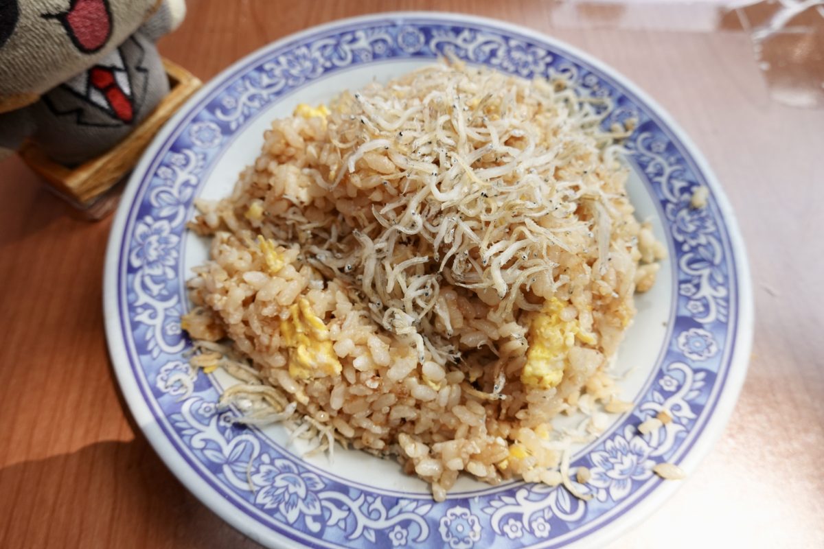 網站近期文章：【台北大橋頭站美食】阿蘭大鼎魩仔魚炒飯 2026：魩仔魚炒飯配一碗蝦仁蛋包湯，就是大稻埕慈聖宮前的懷舊台灣味 7217