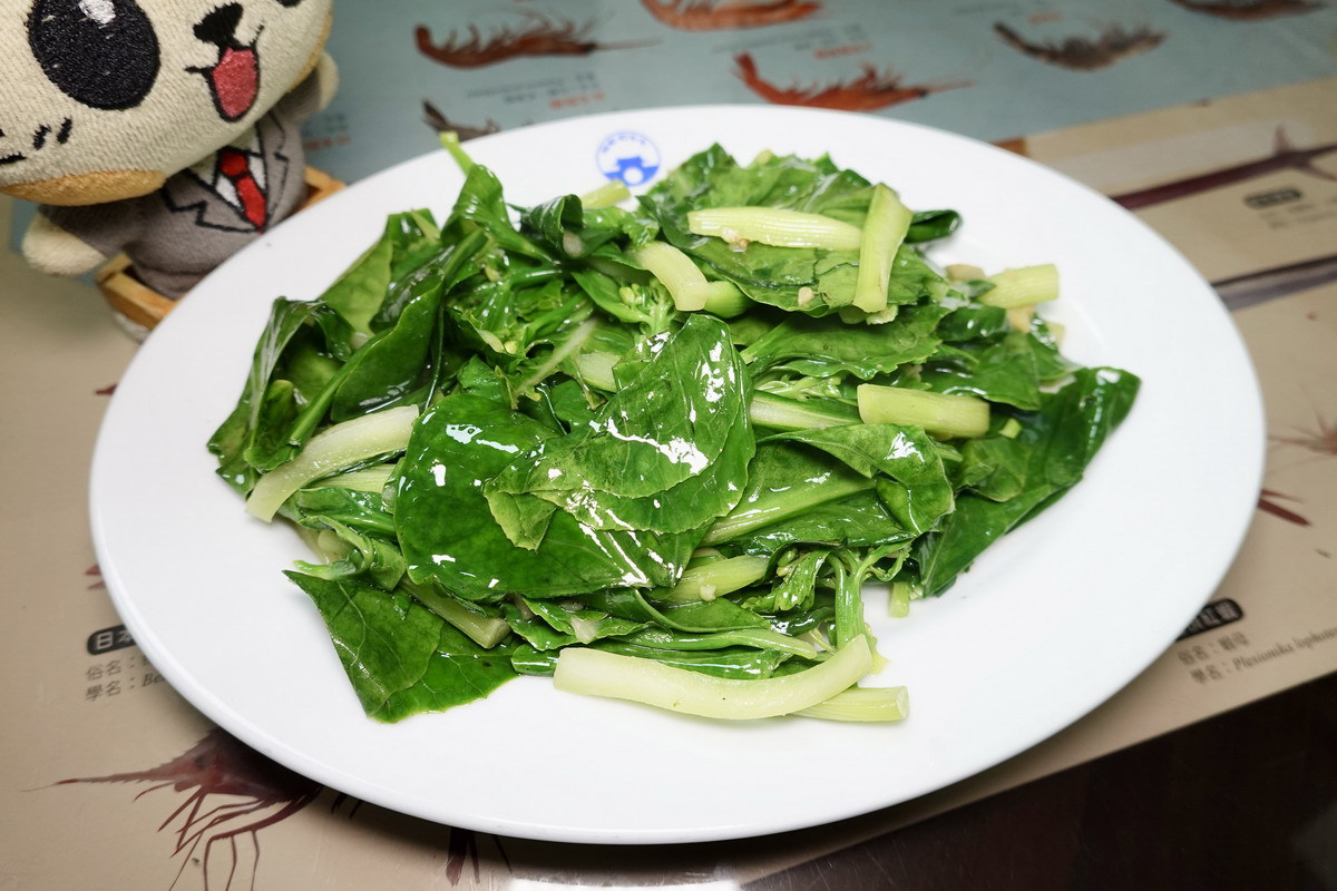 【台北南京復興站美食】小張龜山島現撈海產店 2025:遼寧街夜市現撈特色海鮮的魅力,連日本米其林三星名廚神田裕行也喜歡 6977 【台北南京復興站美食】小張龜山島現撈海產店 2025:遼寧街夜市現撈特色海鮮的魅力,連日本米其林三星名廚神田裕行也喜歡 6977