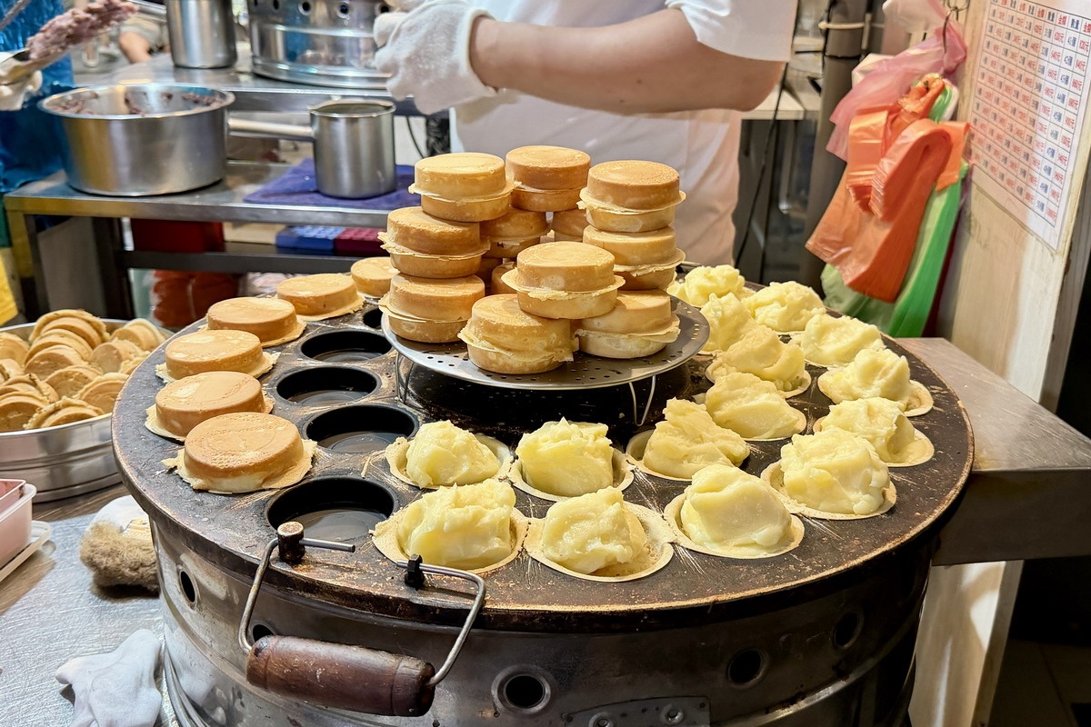 即時熱門文章：【台北中山國小站美食】晴光紅豆餅 2026：餡料爆多好像不用錢一樣，都快蓋不起來了！晴光商圈必吃美食，知名車輪餅發跡自市場小攤 7509