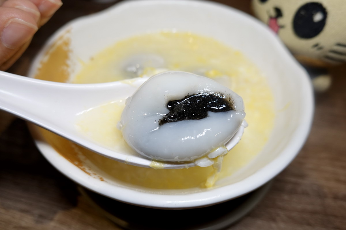 【台北忠孝復興站美食】九如商號:1960年老店,冬至必吃酒釀湯圓加蛋,上海排骨菜飯、湖洲粽子、餛飩都是懷舊名物 6421 【台北忠孝復興站美食】九如商號:1960年老店,冬至必吃酒釀湯圓加蛋,上海排骨菜飯、湖洲粽子、餛飩都是懷舊名物 6421