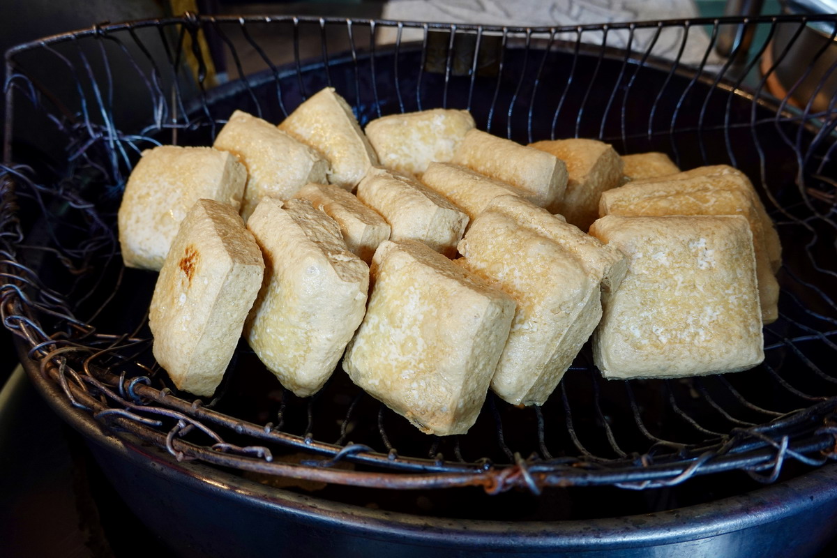 【美食懶人包】李洋美食地圖：奧運羽球男子雙打金牌二連霸的李洋愛吃什麼？蚵仔煎、刈包、滷肉飯、甜不辣、豬血糕、臭豆腐都是李洋的愛 6474