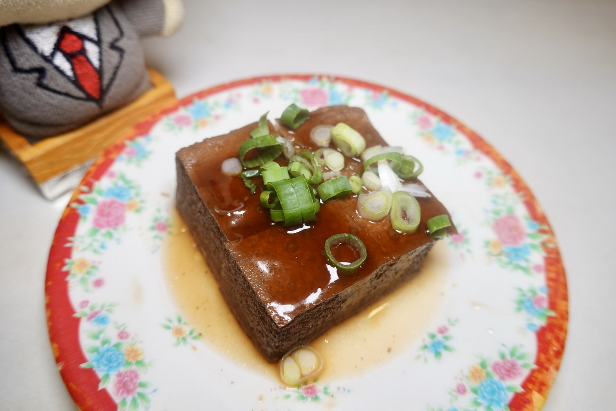 【台北永春站美食】麵舖：低調陌生黑馬小麵店登上米其林必比登，我家巷口的樸實麵店，芋頭米粉是招牌 6498