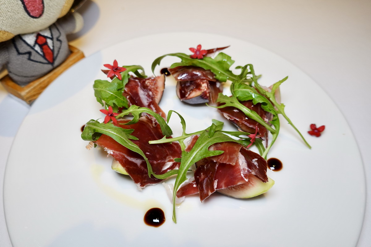 【台北中山國小站美食】歐華酒店地中海牛排館 2025:此排只應天上有!濕式熟成牛排外酥內嫩、肉汁香甜,酥炸軟殼蟹也是一絕 6890 【台北中山國小站美食】歐華酒店地中海牛排館 2025:此排只應天上有!濕式熟成牛排外酥內嫩、肉汁香甜,酥炸軟殼蟹也是一絕 6890